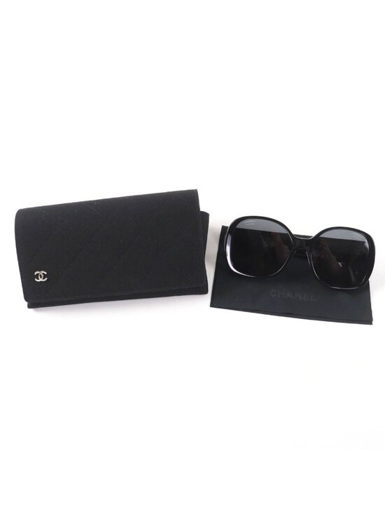 Chanel CC Logo Chain Enamel Leather Sunglasses Black 57 17 140 Made main image 4